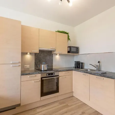 Appartement In Zillertal Near Spieljochbahn Hart im Zillertal